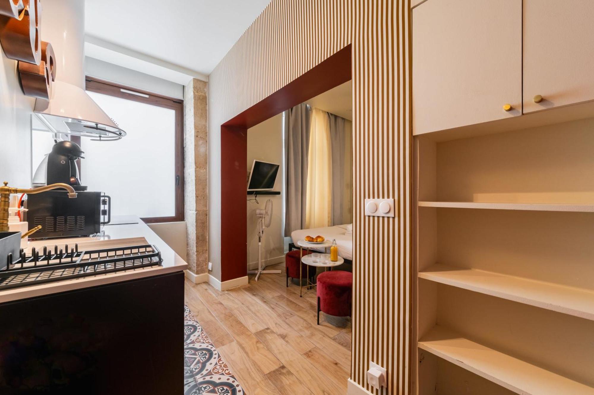 A 15 A Proximite Tour Eiffel - Flat-guest Apartment Paris